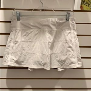 Lululemon Women’s Tennis Skirt size 8 White